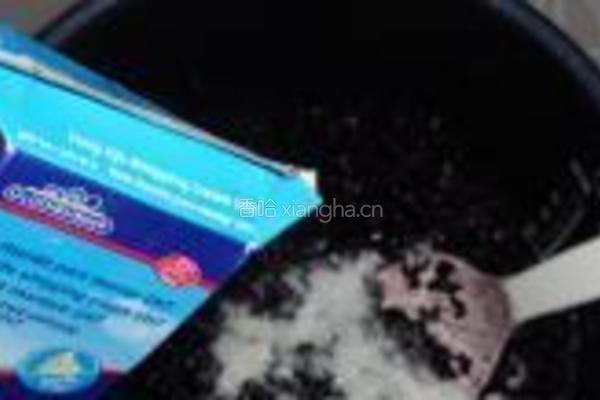 香煎爱心黑米饼的做法图解4