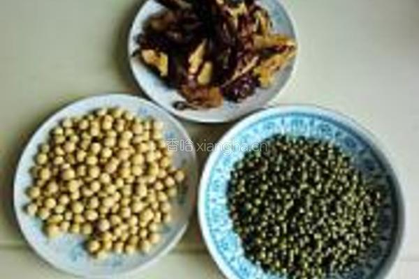 红枣绿豆豆浆的做法图解1