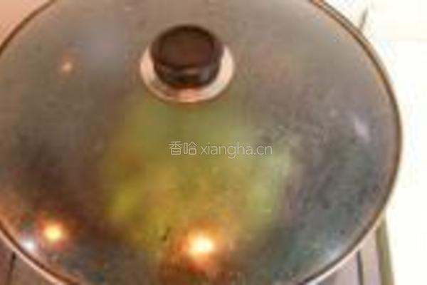 腊肉青菜炒饭的做法图解5