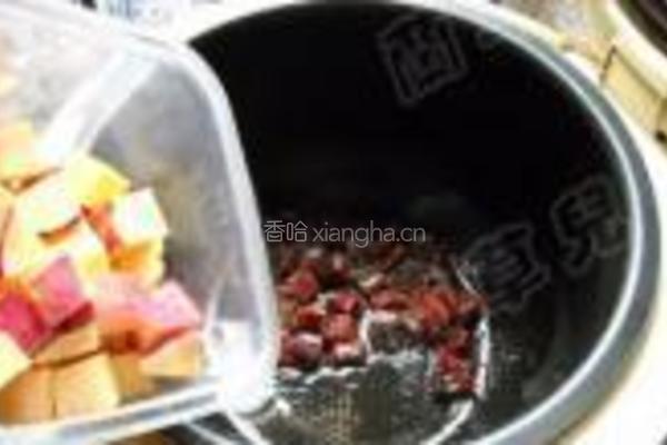 老干妈红薯焖饭的做法图解4