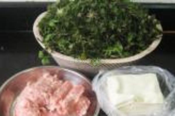 蛋皮荠菜大馄饨的做法图解1