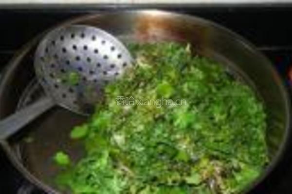 蛋皮荠菜大馄饨的做法图解3