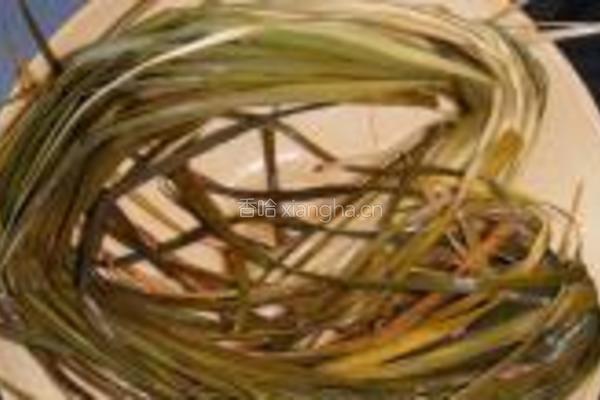 黑豆蜜枣香粽的做法图解3