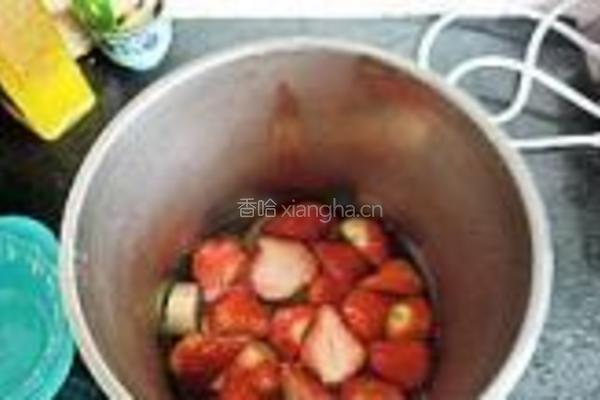 草莓香蕉豆浆的做法图解7