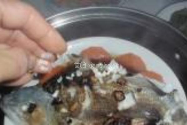 胡萝卜鲈鱼的做法图解11