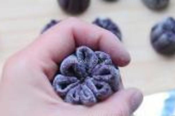 黑米豆沙菊花包的做法图解10