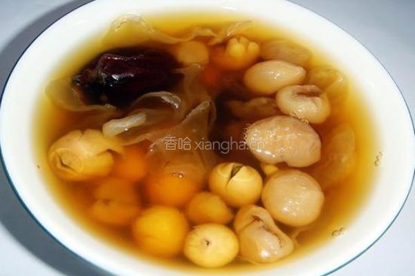 桂园莲子银耳糖水