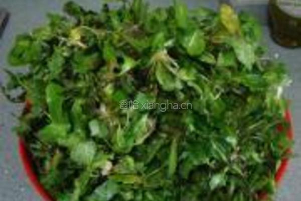 荠菜肉馄饨的做法图解2