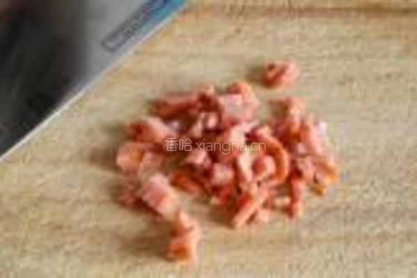 榄菜火腿蛋炒饭的做法图解1
