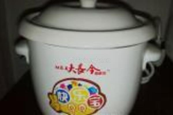 冰糖银耳炖燕窝的做法图解3