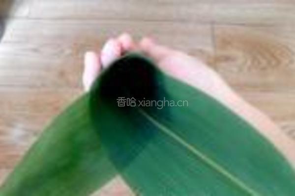 蜜枣三角粽的做法图解8