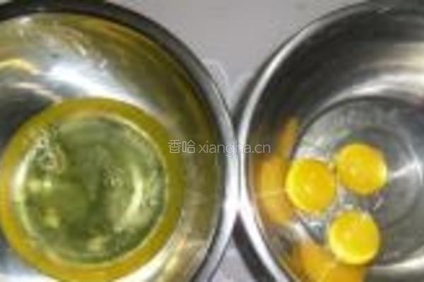 彩色波点蛋糕卷的做法图解1