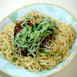 怪味儿凉面的做法[图]