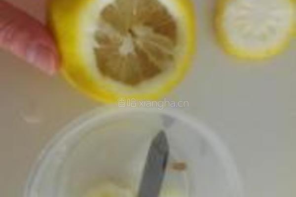 蜂蜜柠檬茶的做法图解2