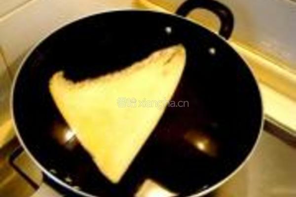 鱼翅捞饭的做法图解1