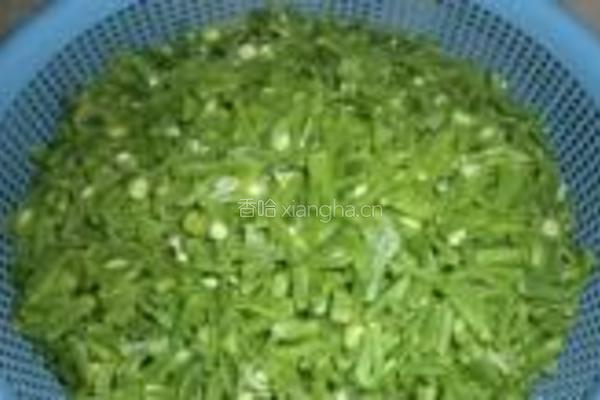 豆角鸡蛋打卤面的做法图解3