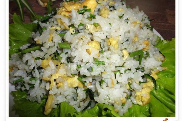 香椿蛋炒饭