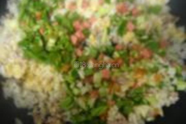 混搭炒饭的做法图解5