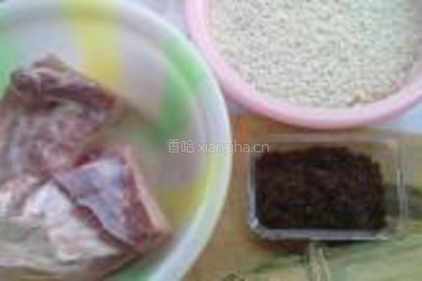 梅干菜大肉粽的做法图解1