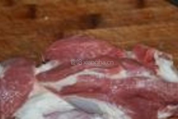 辣椒孜然羊肉串的做法图解1