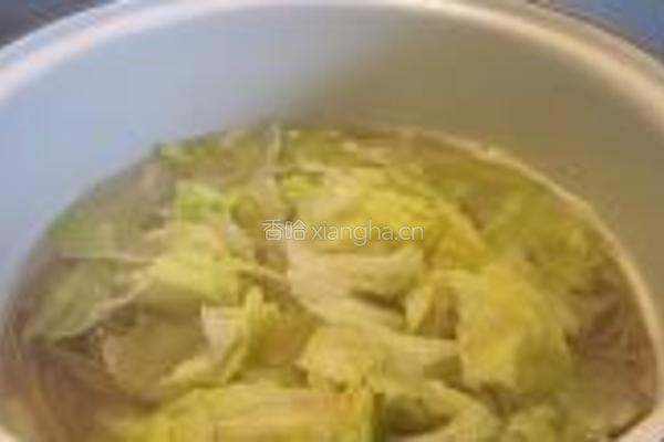 生菜牛肉芥麦面的做法图解4