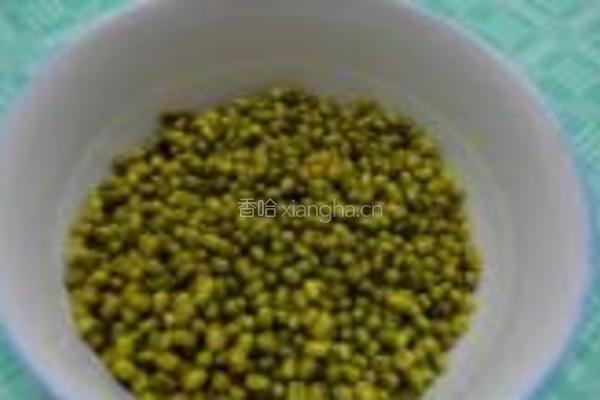绿豆汤的做法图解1