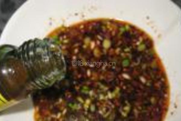 酸辣猪肉芹菜馄饨的做法图解15