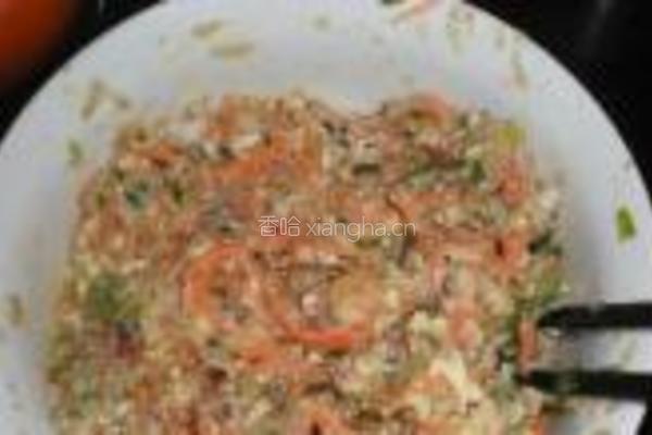 胡萝卜豆腐馅饼的做法图解3
