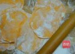 三色玫瑰馒头的做法图解9