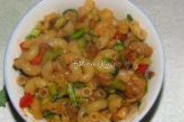 芹菜红椒炒面的做法图解7