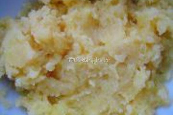 蛋香土豆糕的做法图解3