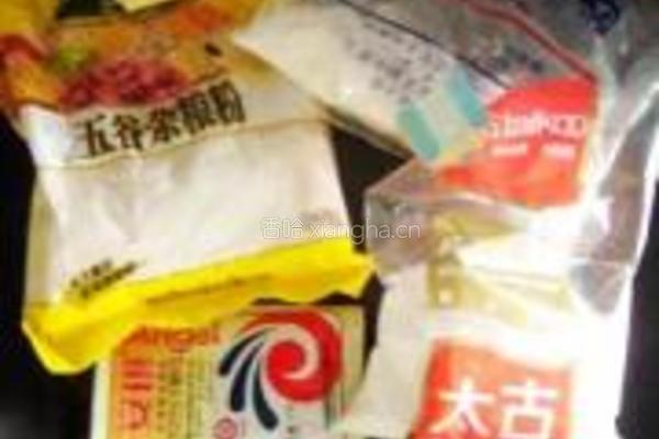五谷杂粮柱杖馒头的做法图解1