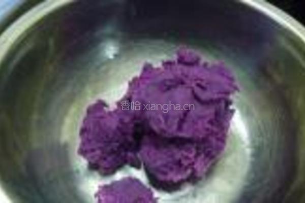 紫薯玫瑰馒头的做法图解2