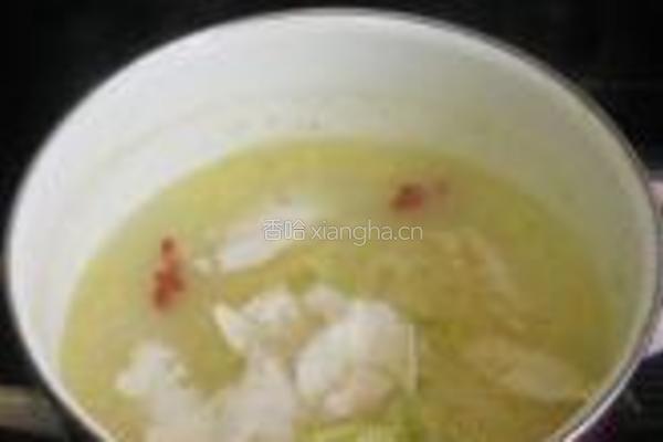 栀子花枸杞小米粥的做法图解8