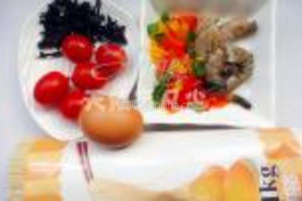 虾仁紫菜拌面的做法图解1