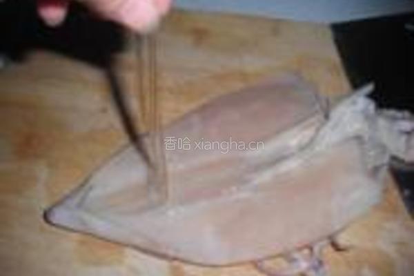 豆腐粒香菇干鱿鱼粥的做法图解4