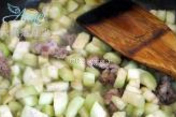 鱼香茄子熊猫盖饭的做法图解4