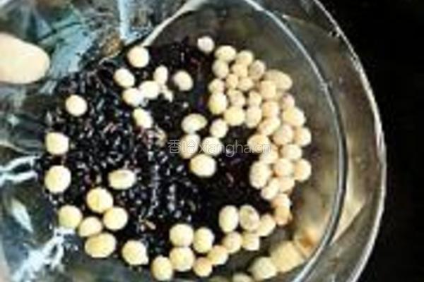 双黑米豆浆的做法图解3