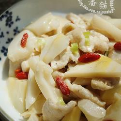 枸杞竹笋鸡片的做法[图]