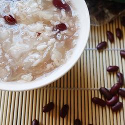 酒酿红豆银耳羹的做法[图]