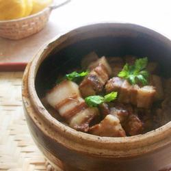 干菜飘香坛子肉的做法[图]