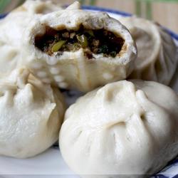菜肉辣椒包子的做法[图]