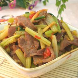 香芹炒猪心的做法[图]