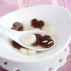 双色心形米酒汤圆的做法[图]