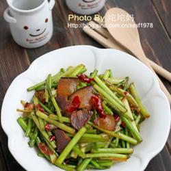 蒜苔炒腊肉的做法[图]