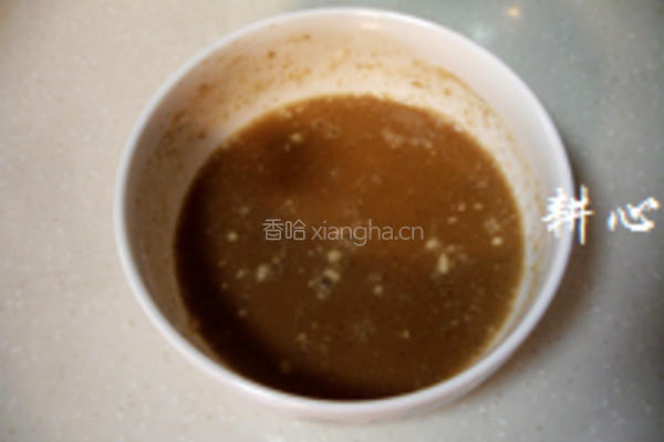 木耳腐竹炒虾仁的做法图解4