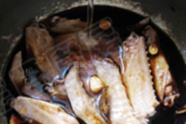 甘草罗汉果卤鸭翅的做法图解7