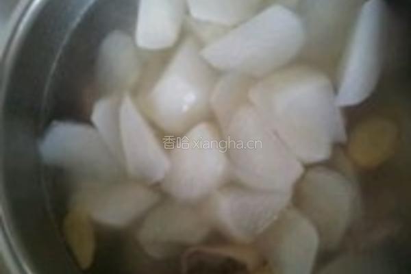 竹荪大骨萝卜汤的做法图解7