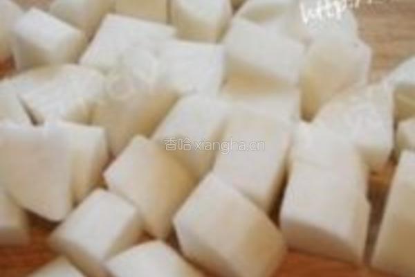 萝卜羊骨汤的做法图解2