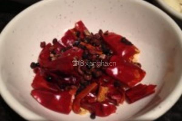 塔香蒜头鸡肝的做法图解4